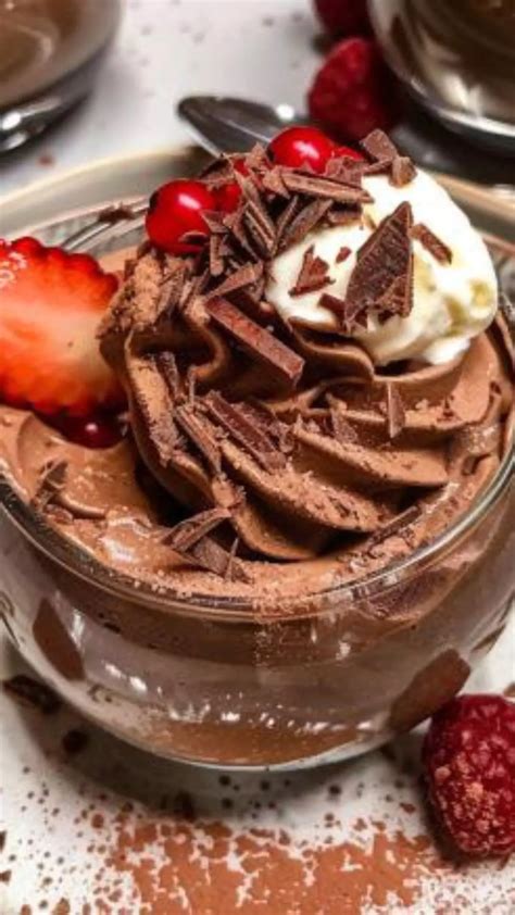 Photo of creamy chocolate mascarpone mousse