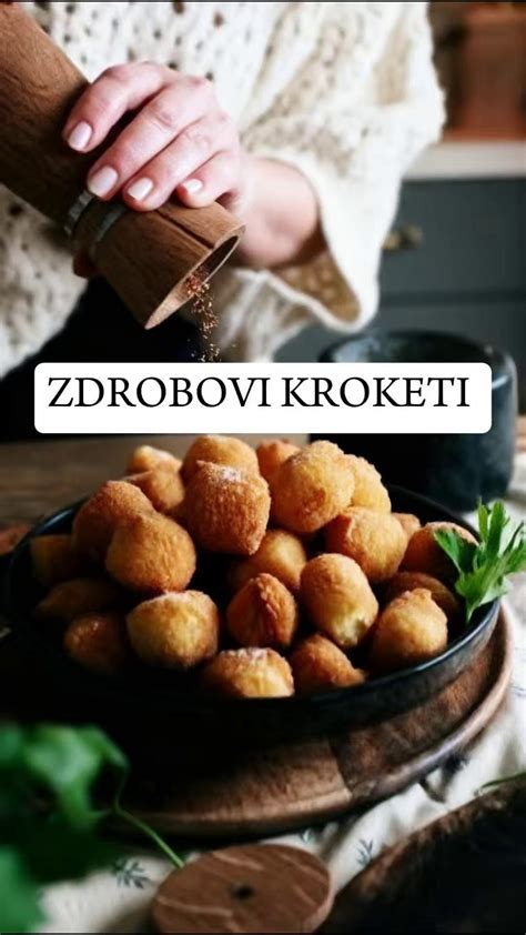 Fotografija bosanskih slanih uštipkov, sveže ocvrtih in pripravljenih za postrežbo