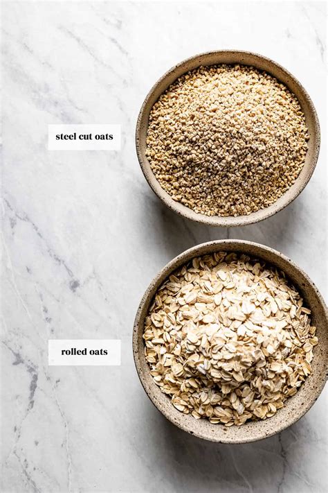 Infografika: primerjava teksture ovsenih kosmičev, škotske in irske ovsene kaše (steel cut oats)
