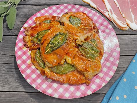 pogled na pripravljeno jed saltimbocca