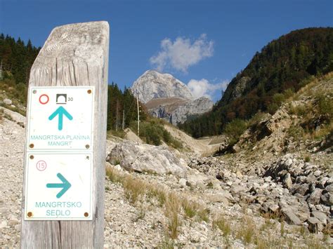 Zemljevid lokacije Casa Monte z označenim Logom pod Mangartom