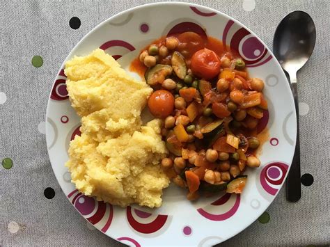 Zelenjavni medaljončki s čičeriko in sirom