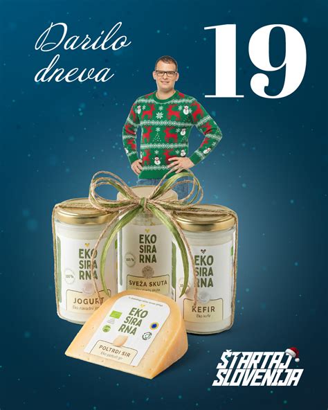 Prikaz končnega sadnega kruha na praznični mizi