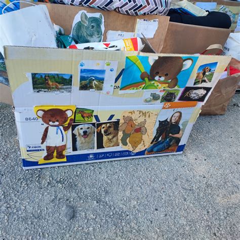 Ilustracija procesa odstranjevanja poginule živali s strani veterinarske ekipe