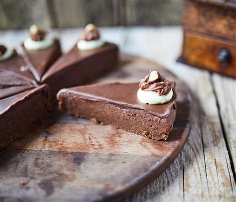 ilustracija sestavin za dvojno čokoladno torto