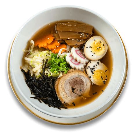 Servirana ramen juha z jajcem in zelenjavo