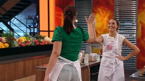 Fotografija: Blanka Erniša se veseli na balkonu MasterChefa