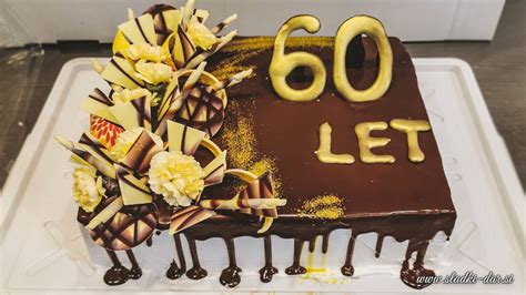 Tematsko foto rojstnodnevne torte za 60 let z dekoracijo