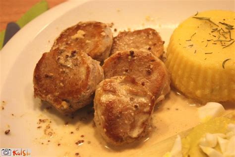 Končni krožnik: svinjska ribica v omaki s polentnimi njoki
