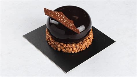 fotografija zmajevih rolic iz Fétiche Patisserie