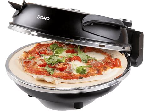 Pekač za pico DOMO Pizza Genius v akciji s pico