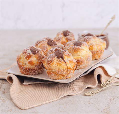 Različne sladice, pripravljene z Hershey's čokoladnim biskvitom (mafini, kolački, pecivo)