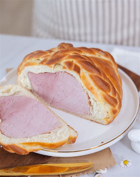 Foto: Šunka v testu v prerezu