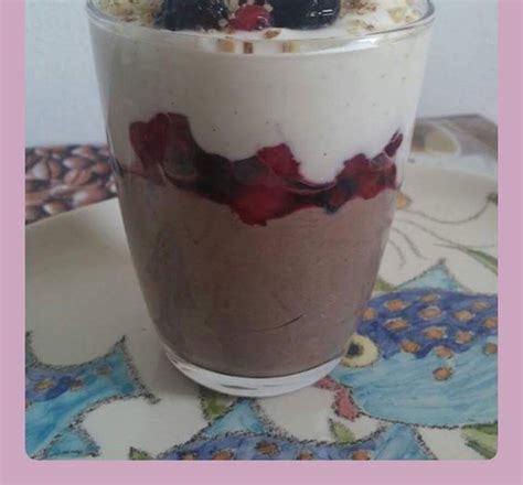 LCHF kokosova krema z jagodami