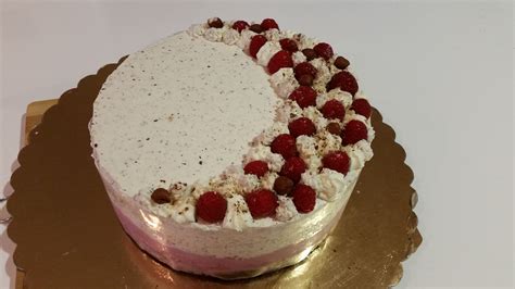 LCHF mousse torta z jagodičevjem
