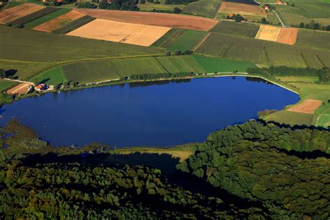 Tematsko foto: ribnik Savci s pogledom na okolico