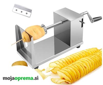 fotografija hrustljavega domačega krompirjevega čipsa s pomakami