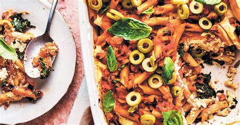 barvit vegetarijanski tajine s tofujem