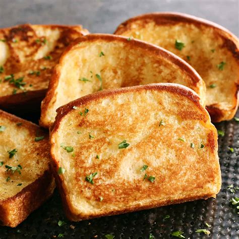 Slika: Popolno popečen zlato-rjav toast