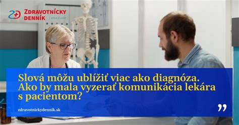 Zdravnik se pogovarja s pacientom in pregleduje diagnozo