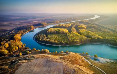 Tematsko foto Dunaja s poudarkom na znamenitostih in kulinariki