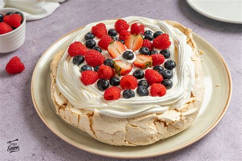 Tematska fotografija torte Pavlova