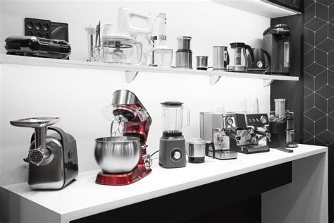 Zmogljiv motor KitchenAid mešalnika v akciji z gostim testom