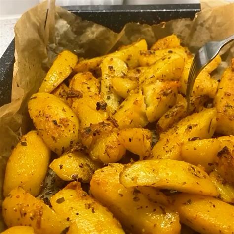 Recept: limonin pečen krompir s parmezanom