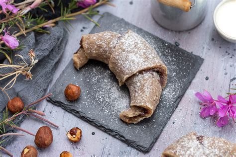 Tematska fotografija kostanjeve torte z ingverjem